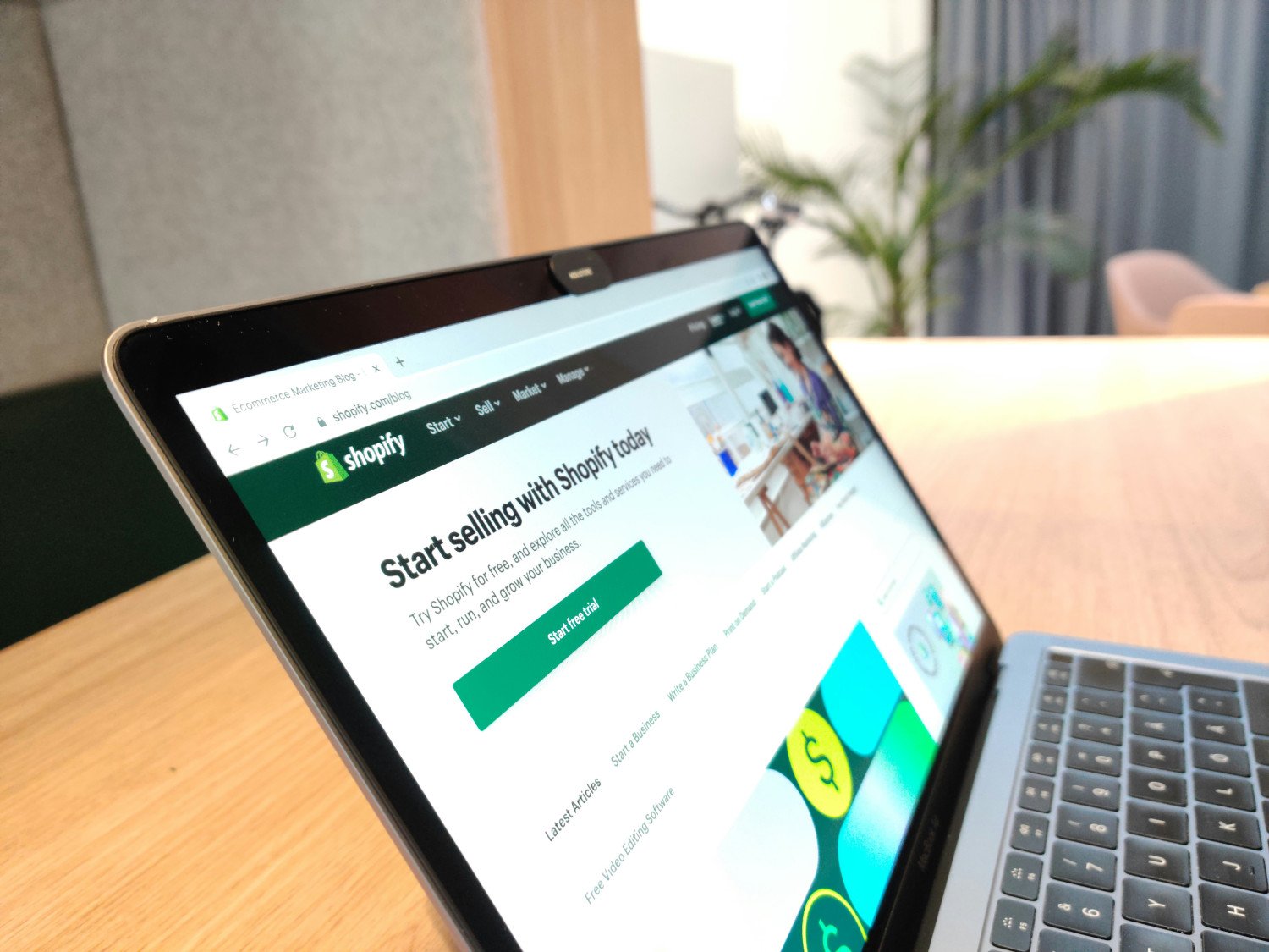 Customer Login Page Image